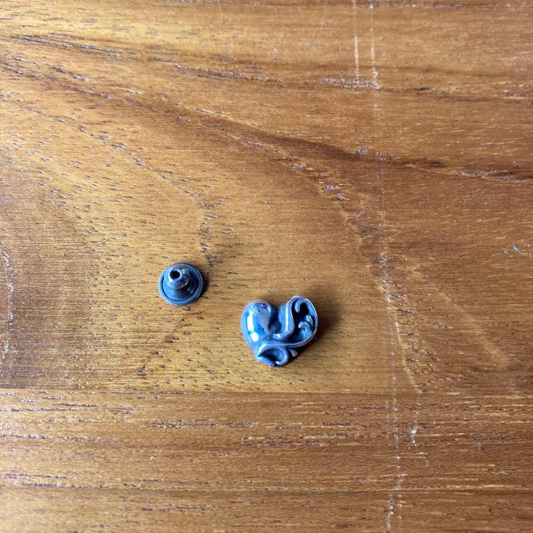 クロムハーツ ハートスタッド　ピアス　ポスト折れ