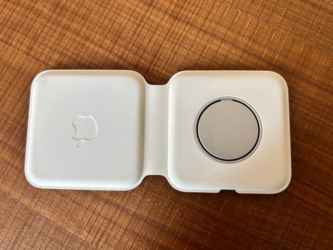 Apple MagSafeデュアル充電パッド おまけ付き