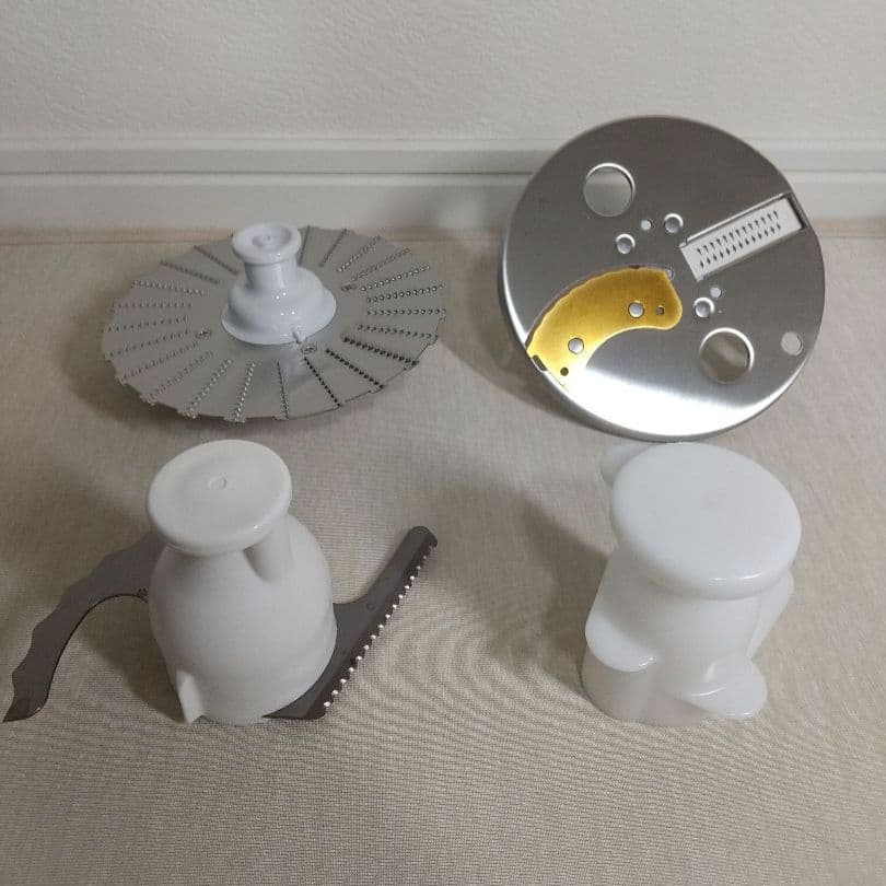 パナソニック フードプロセッサー (ホワイト) [MK-K81-W]【訳あり】