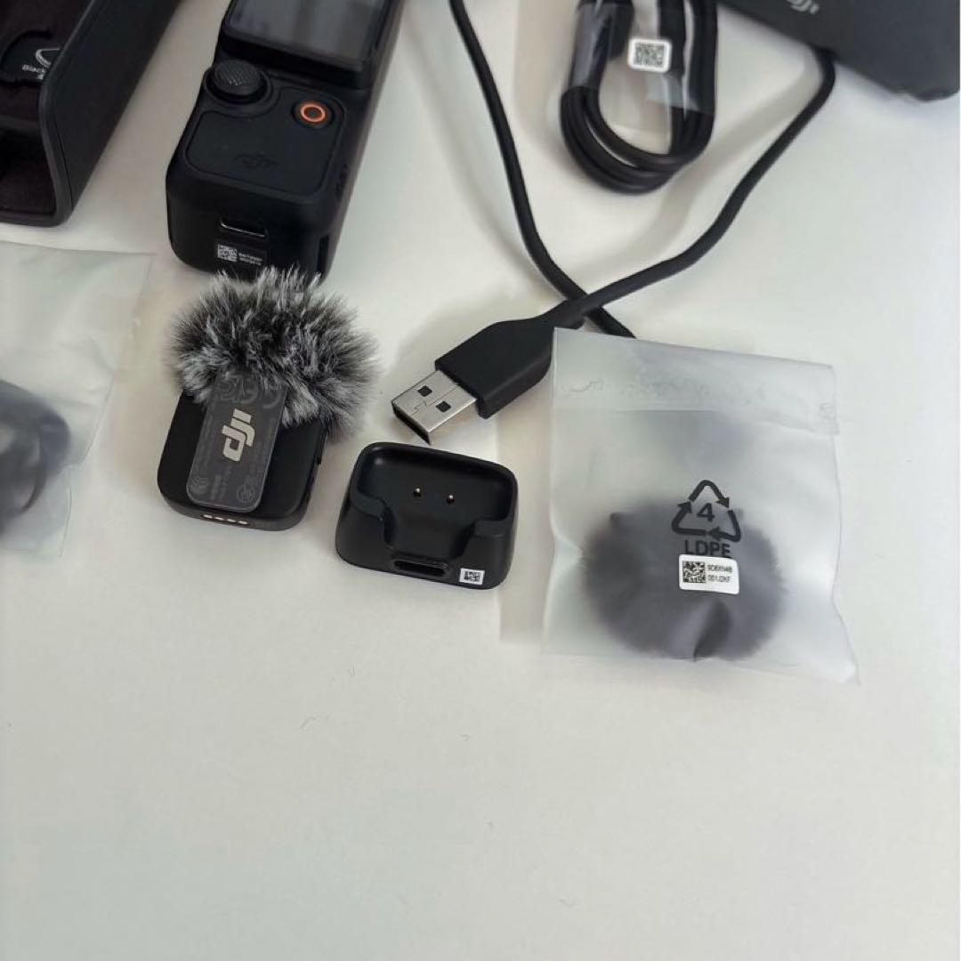 dji osmo pocket 3 本体と付属品