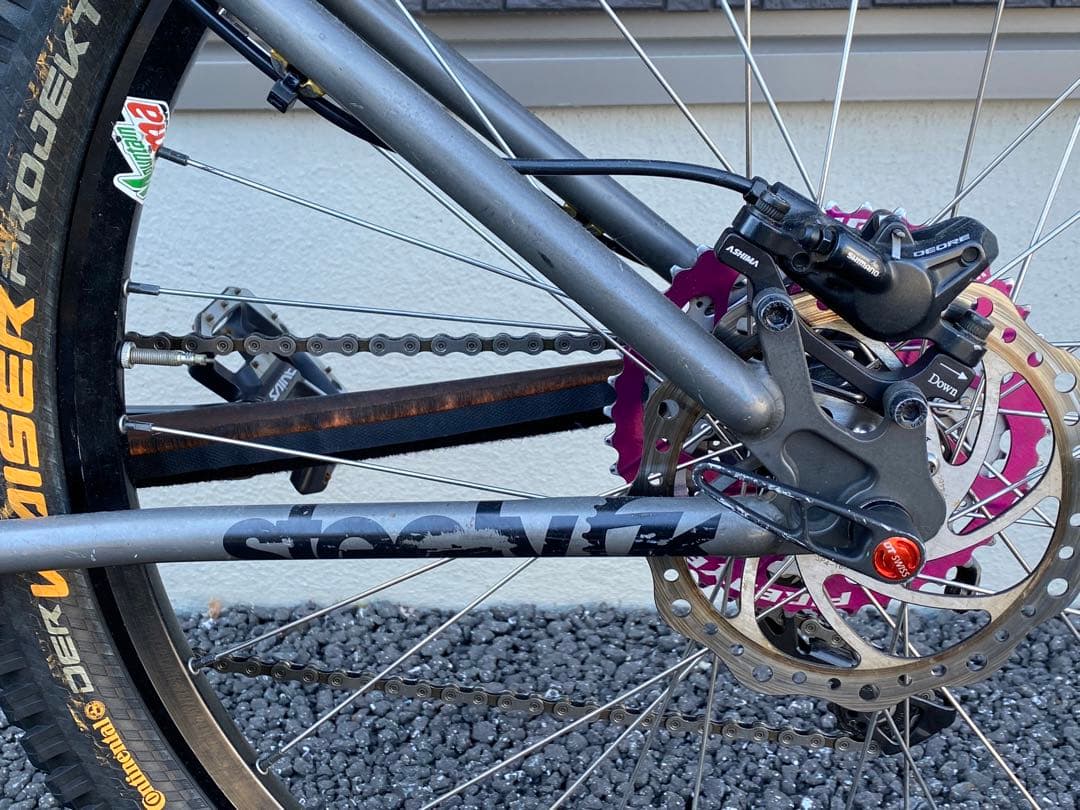 KONA クロモリ　ハードテイル　26インチ