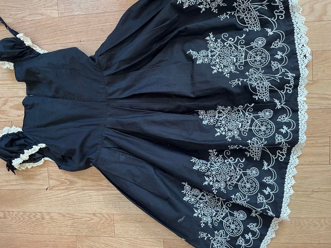 baby the stars shine blight 花刺繍ジャンパースカート