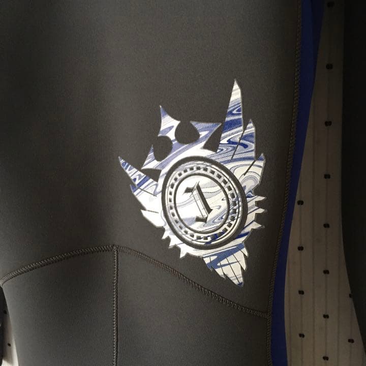 Jedidiahジェディダイア　ウエットスーツ　３mm   ＭＬ