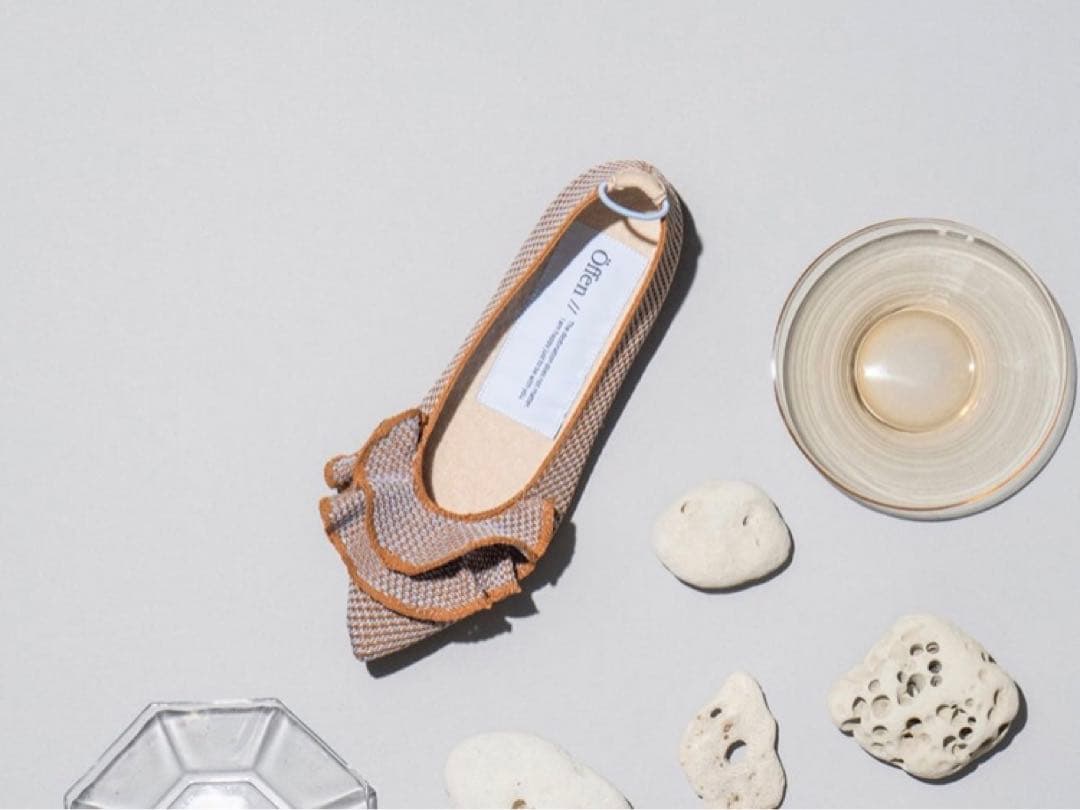 【未使用】Öffen オッフェン pointed-FRIN フリルパンプス 38