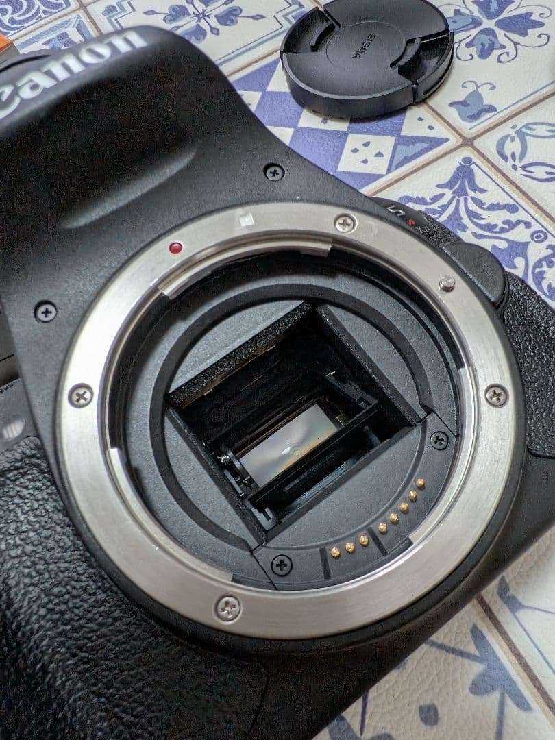 し*り様 Canon EOS KISS X7i