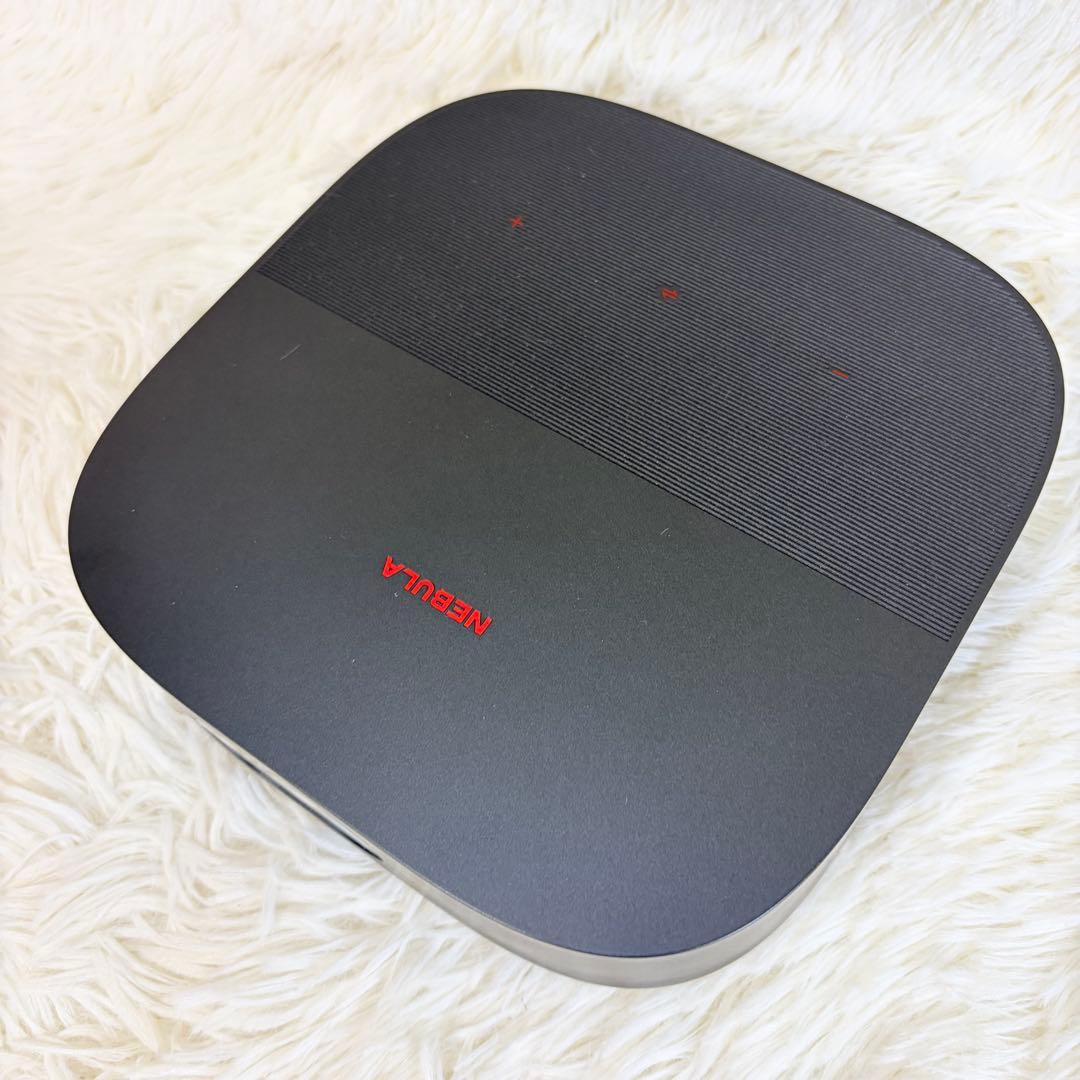 ANKER　Nebula Vega Portable プロジェクター（中古）