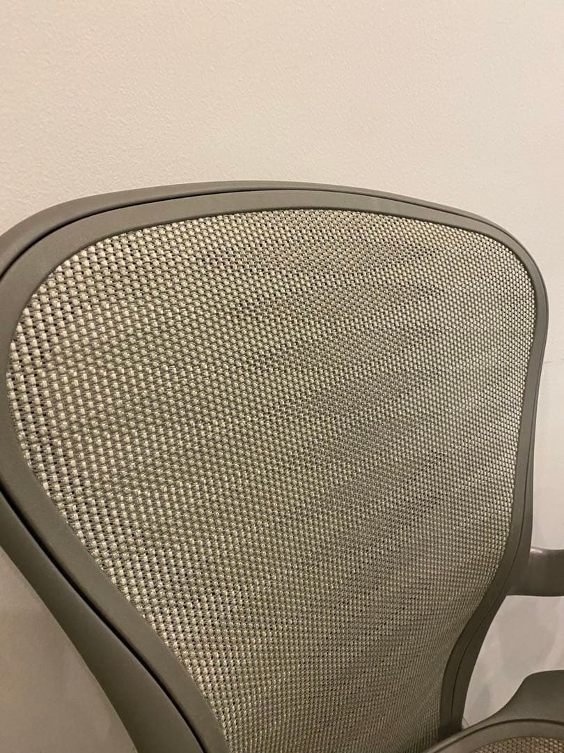 ハーマンミラージャパン アーロンチェア