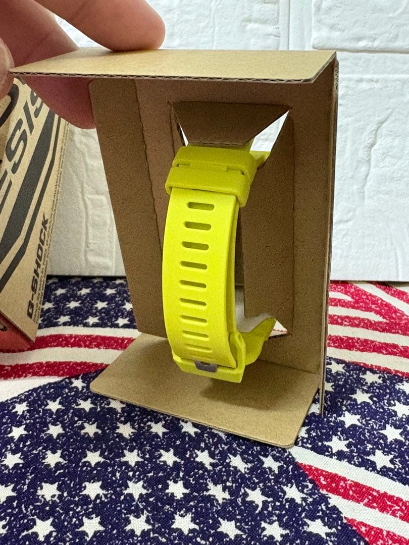 ٩( ᐛ )و試着のみ☆G-SHOCKイエロー☆GMA-b800٩( ᐛ )و