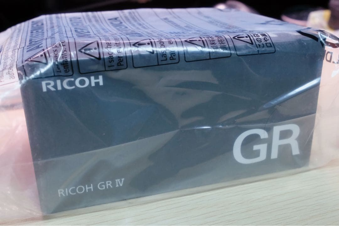 【付属品全部付き】新品未使用 RICOH GR IV リコー GR4