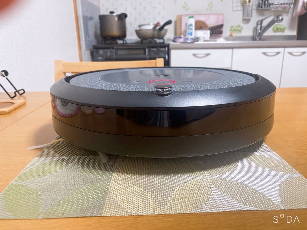 iRobotアイロボット Roomba ルンバi3+ 3550 掃除機　動作保証