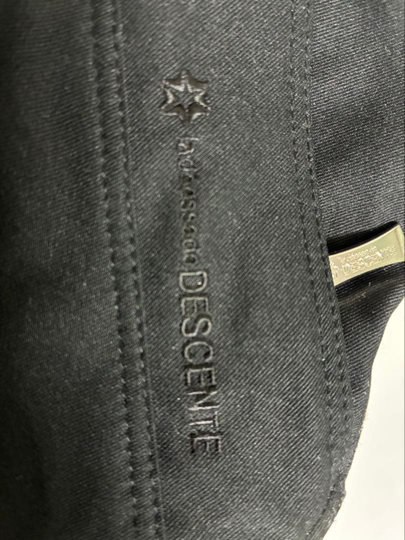 美品 デサント タフタ高機能スキーパンツ7号152〜158cm 58〜69cm