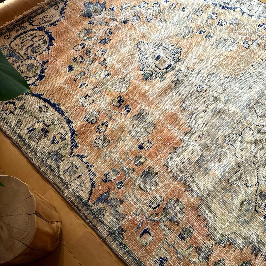 gigi（プロフ必読）　132×235擦れシャビートルコヴィンテージラグ