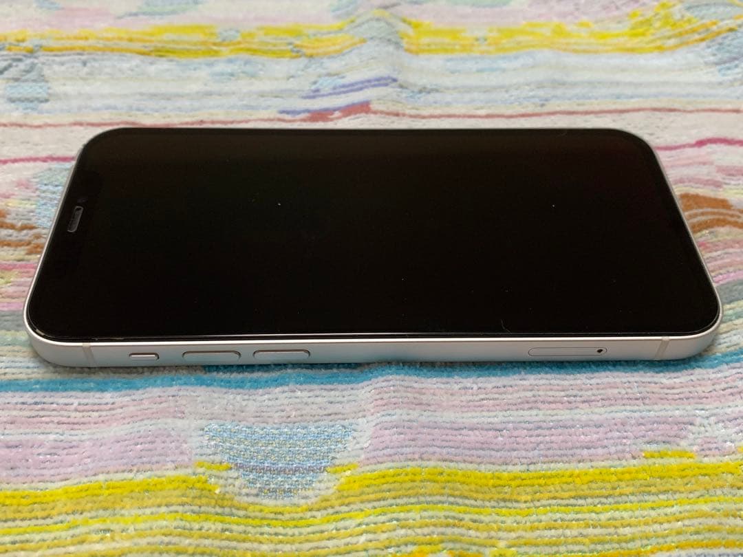 スマートフォン本体 Apple iPhone 12 64GB