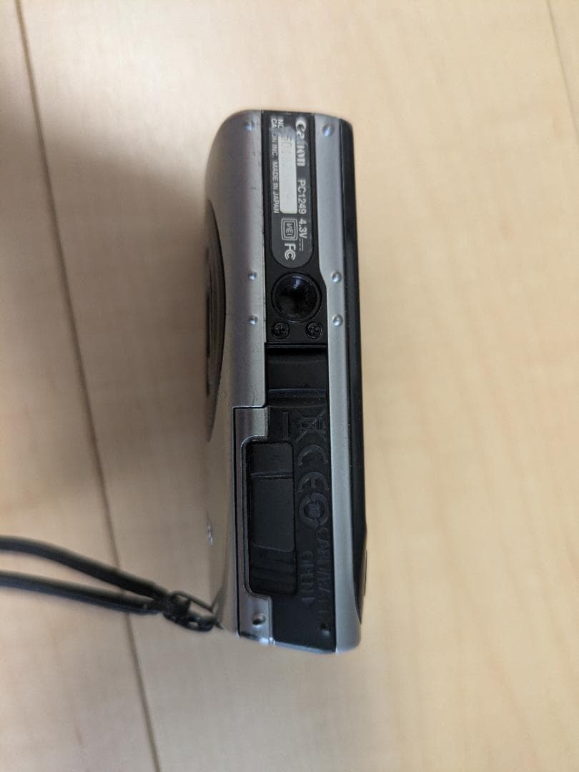 Canon IXY　910is DIGITAL 8.0メガピクセル