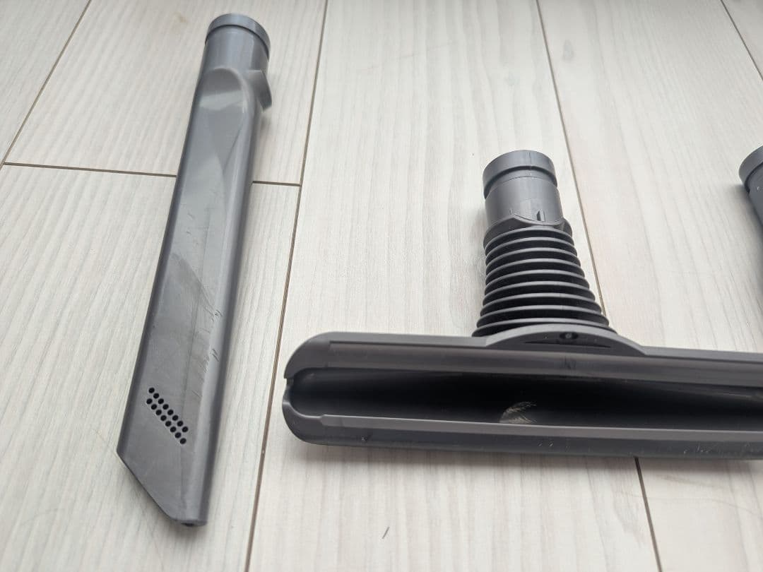 dyson クリーナー 布団掃除機