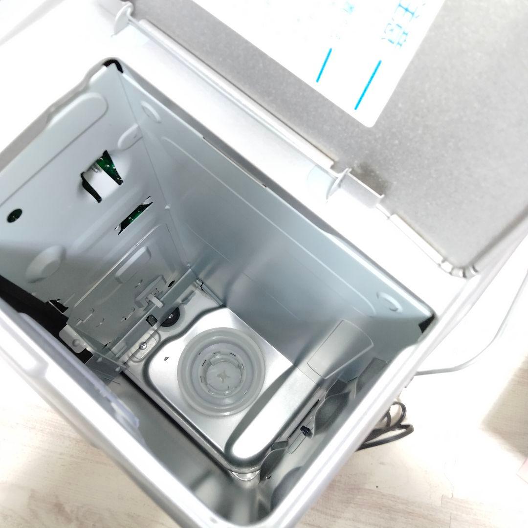 ダイニチ 石油ファンヒータ　FW-25S2 (S) ライトシルバー