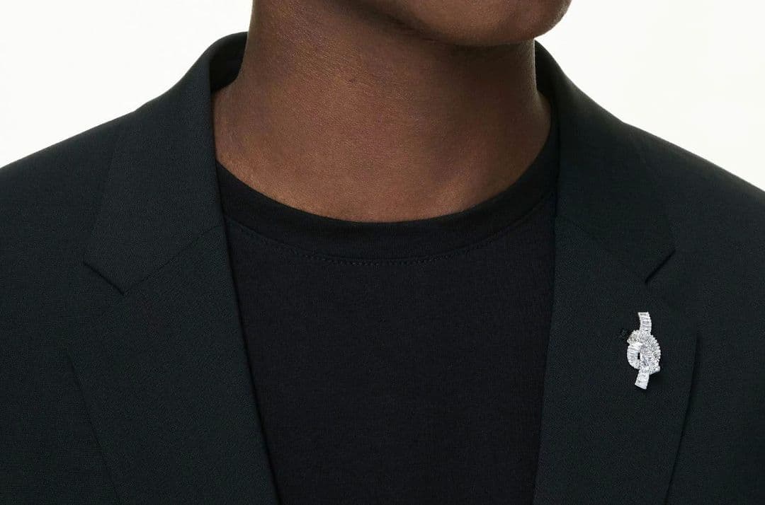 【SWAROVSKI】ピンバッジ タックピン スワールデザイン 結び目 美品