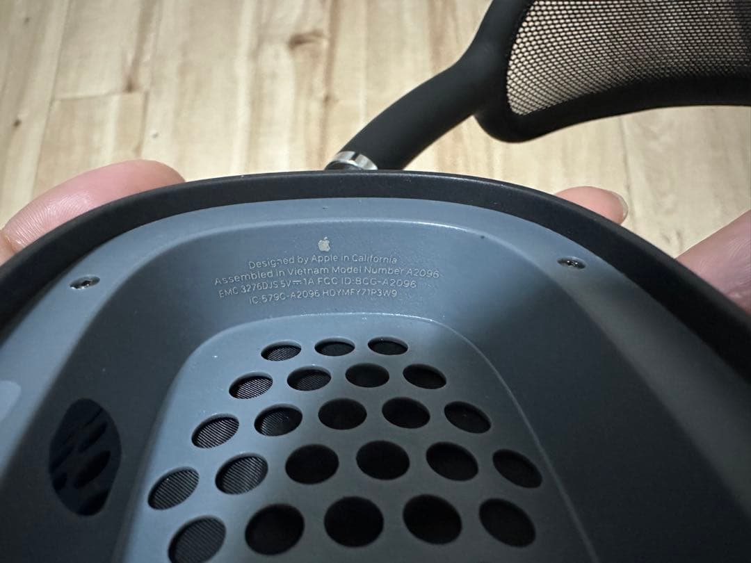 イヤホン dmc*hzm