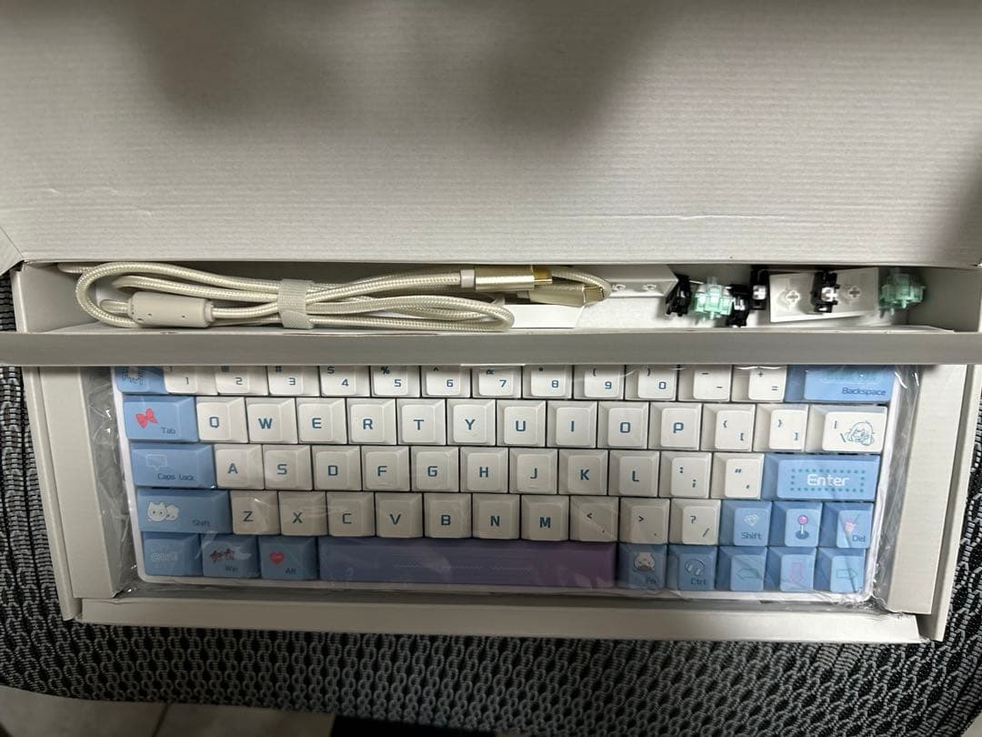 Sikakeyb Castle HM66 ゲーミング キーボード