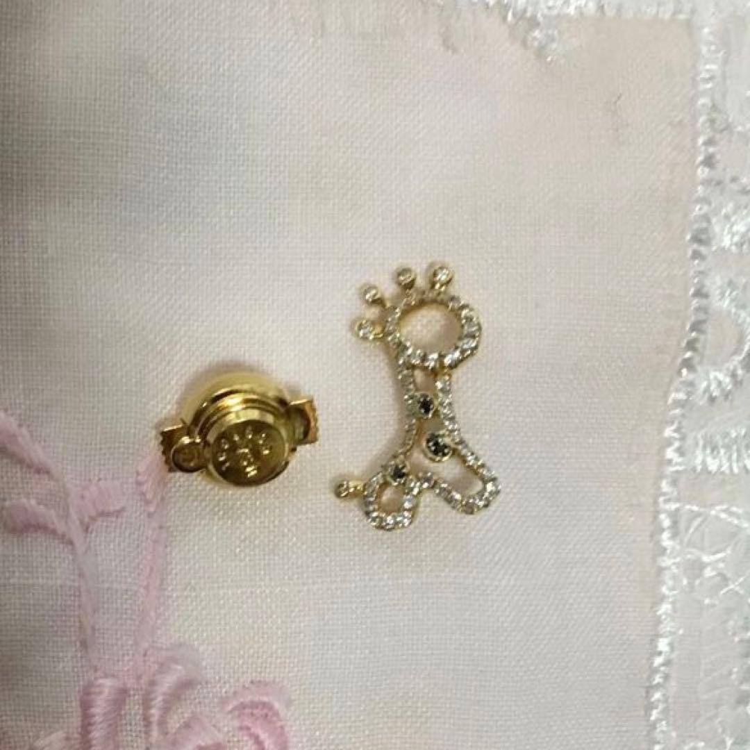 最終お値下げ‼️k18YGダイヤモンドブローチキリン