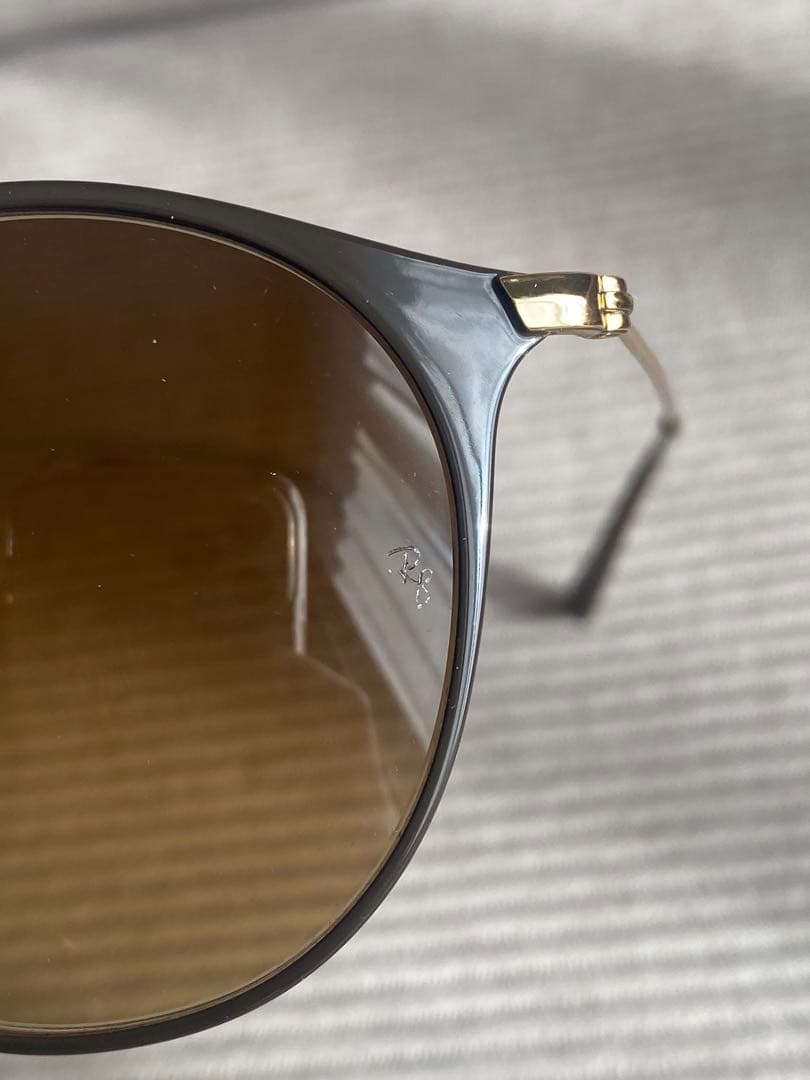 【新品未使用】Ray-Ban (レイバン)ブラウン サングラス ケース付き