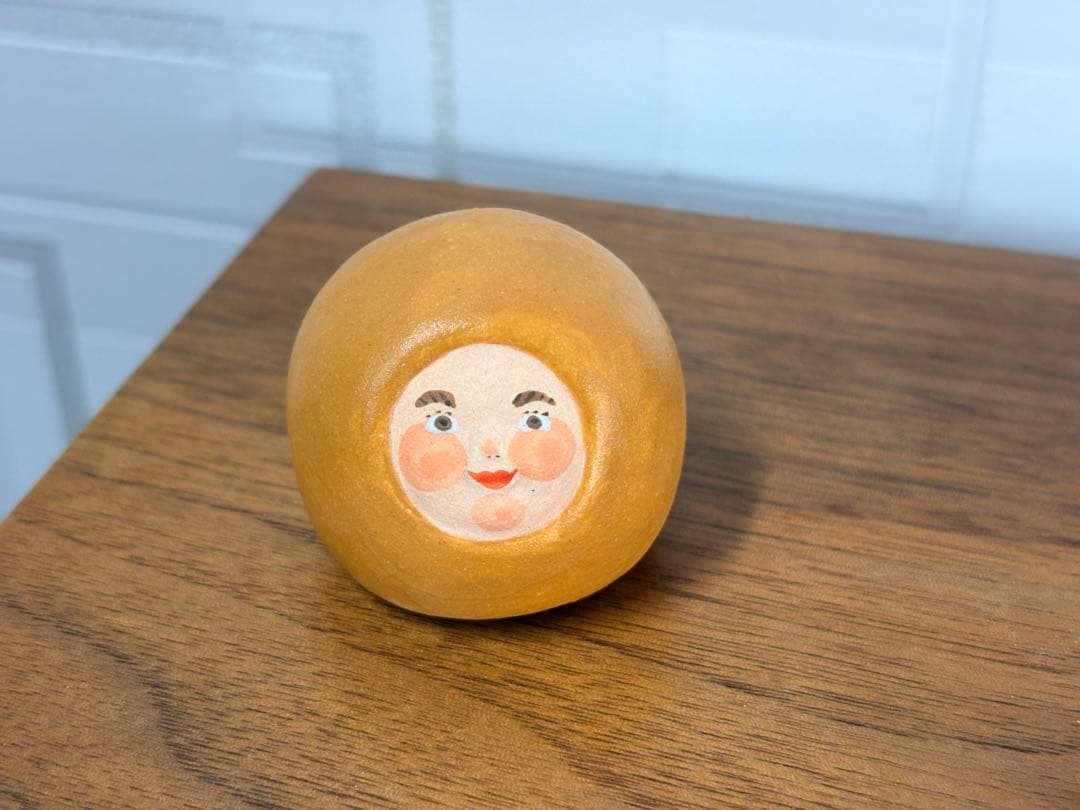 岡モータース　最新　黒糖まんじゅう