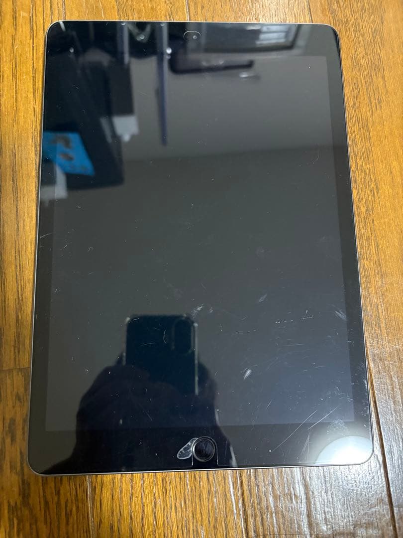 Apple iPad スペースグレー 本体 32GB Wi-Fiモデル 第7世代