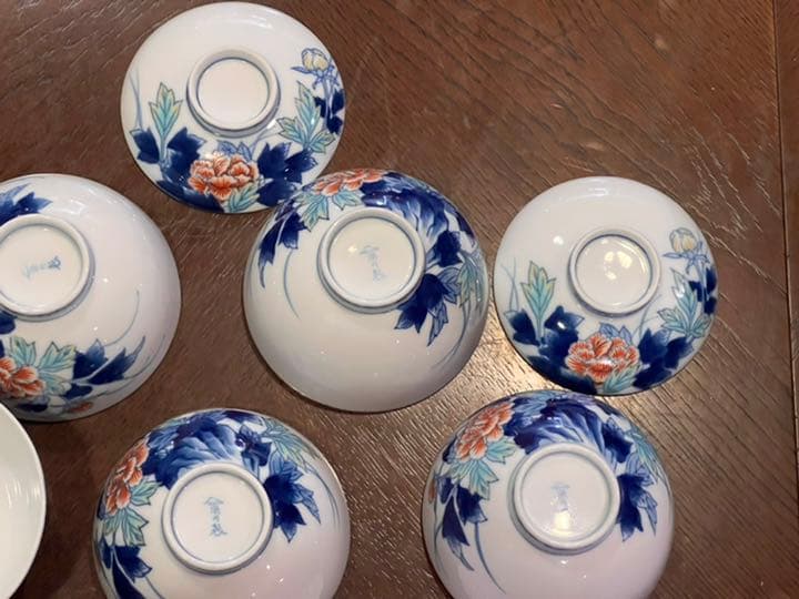 有田焼　蓋つき御飯茶碗五脚