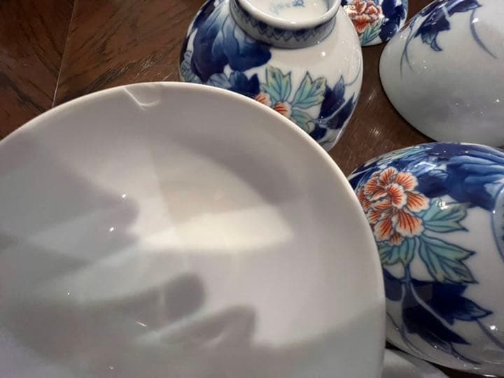 有田焼　蓋つき御飯茶碗五脚