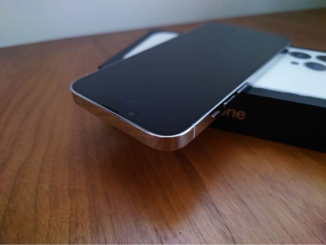 iPhone13Pro 本体 シルバー