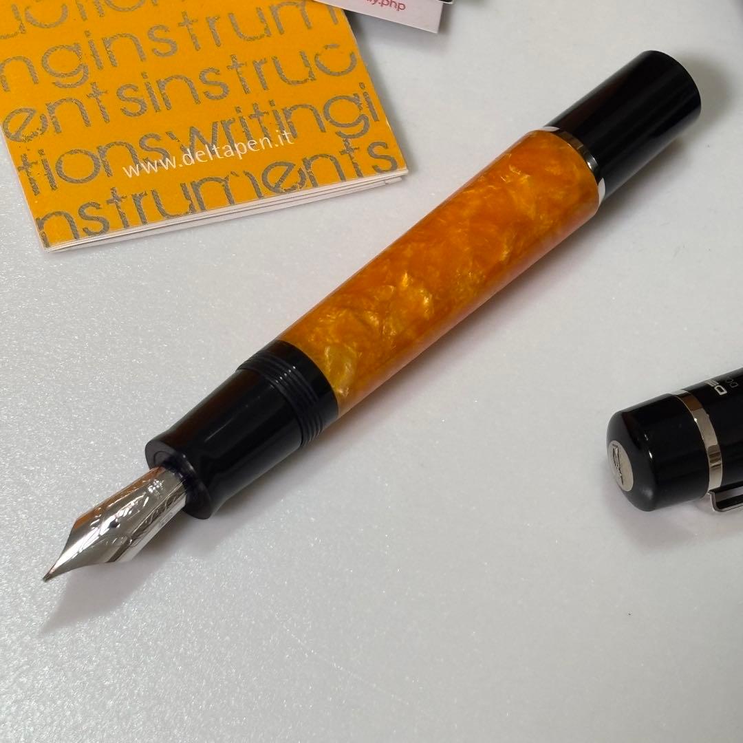 DELTAデルタ　ドルチェビータ　万年筆シルバー925 18K750 M