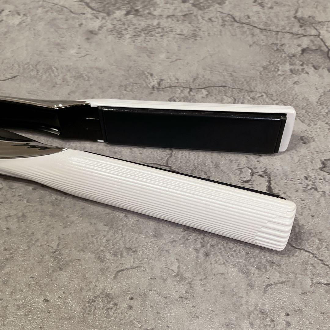 美品 ReFa リファ ストレートヘアアイロン ホワイト RE AC02A