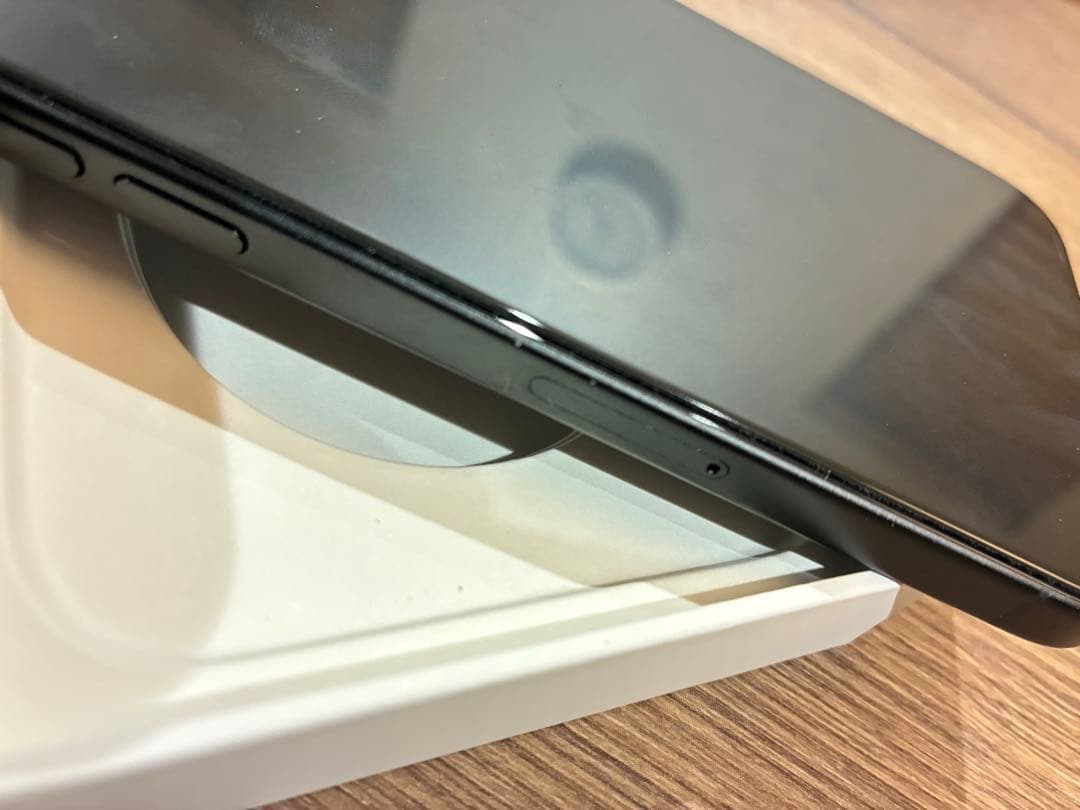 Apple iPhone 16 Plus 256G【おまけ付】ウーブンウォレット