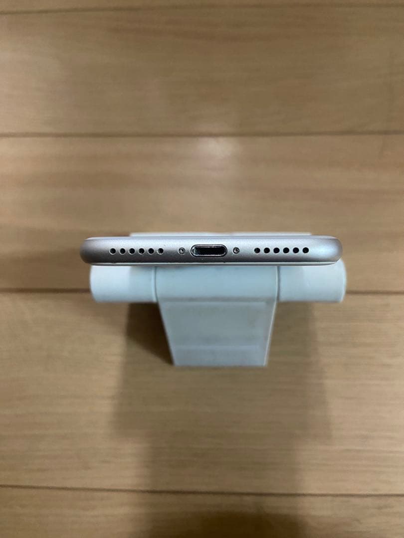 「超美品」iPhone8 64GB simフリー　シルバー