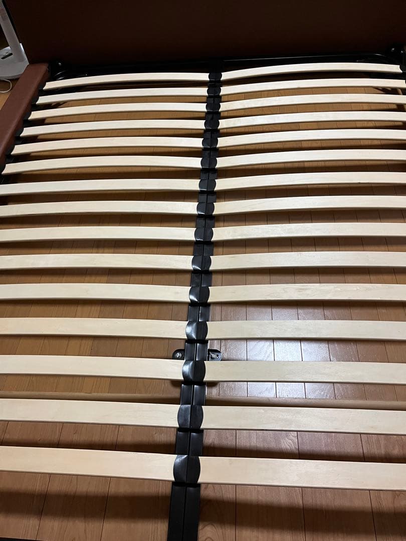 ★美品★クイーンサイズ ベッドフレーム 合成皮革　ニトリ　すのこ