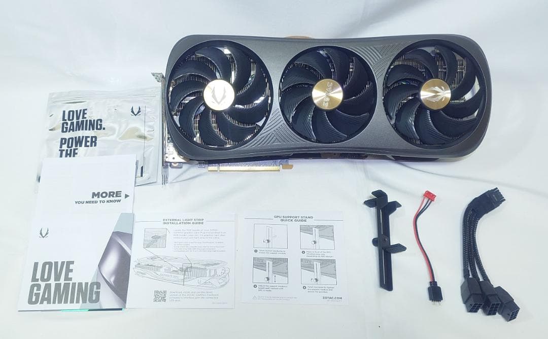 [美品] ZOTAC GeForce RTX 4080 16GB Trinity