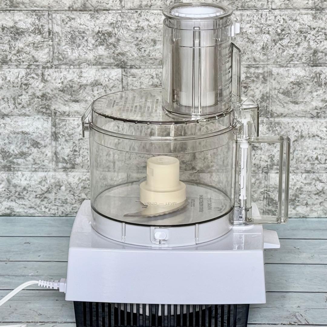 クイジナート「DLC-192J」フードプロセッサーＬ