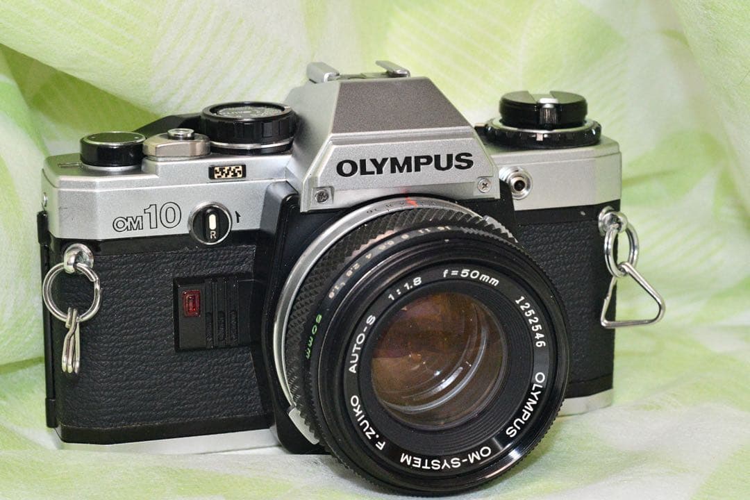 お値下げ中《動作品》OLYMPUS OM-10+50/1.8標準レンズ付a322