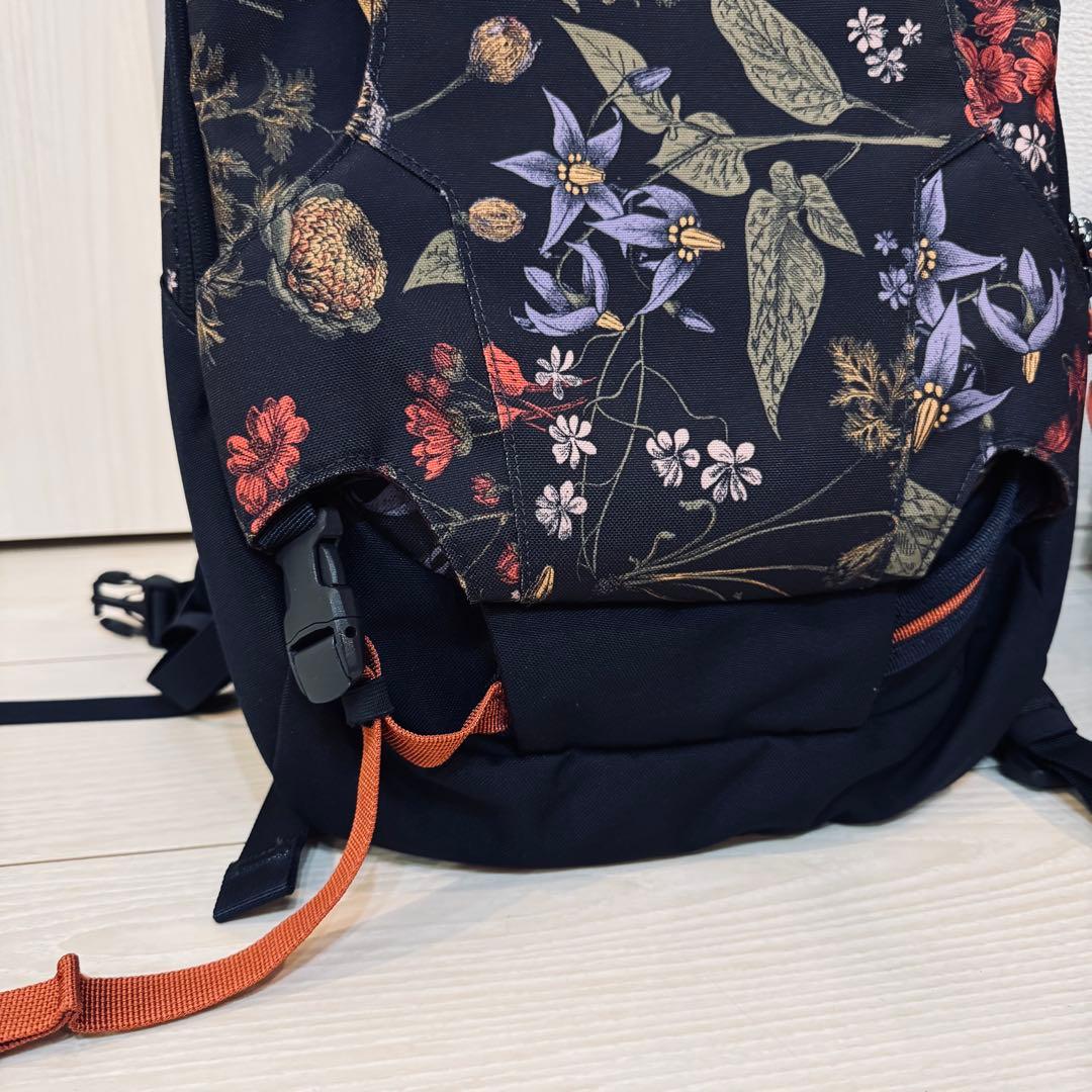 DAKINE HELI PACK 12L バックパック 海外限定 花柄