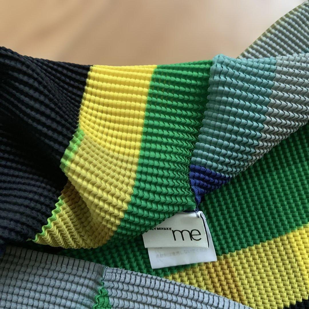 MOMO。イッセイミヤケmeトップス