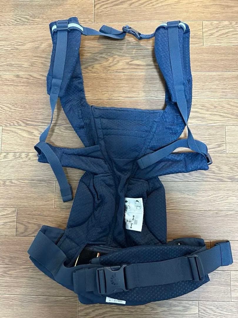 ergobaby OMNI breeze 抱っこ紐 Midnight Blue