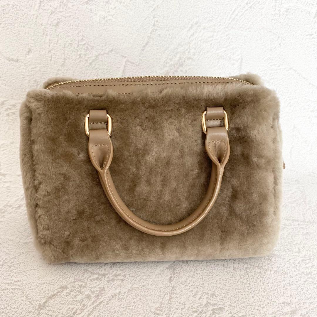 リアルムートン ファー ショルダーバッグ ハンドバッグ ボストンバッグ