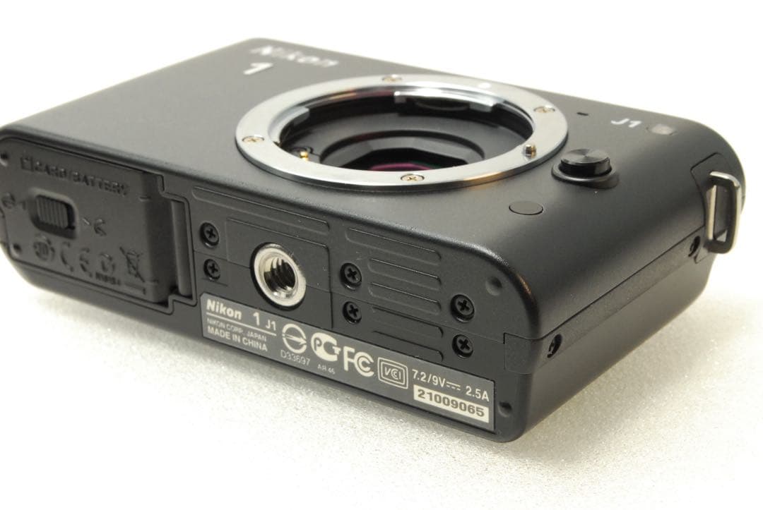 くうちゃん様フォロー割_Nikon 1 J1 ❤️スマホ転送 ミラーレス カメラ