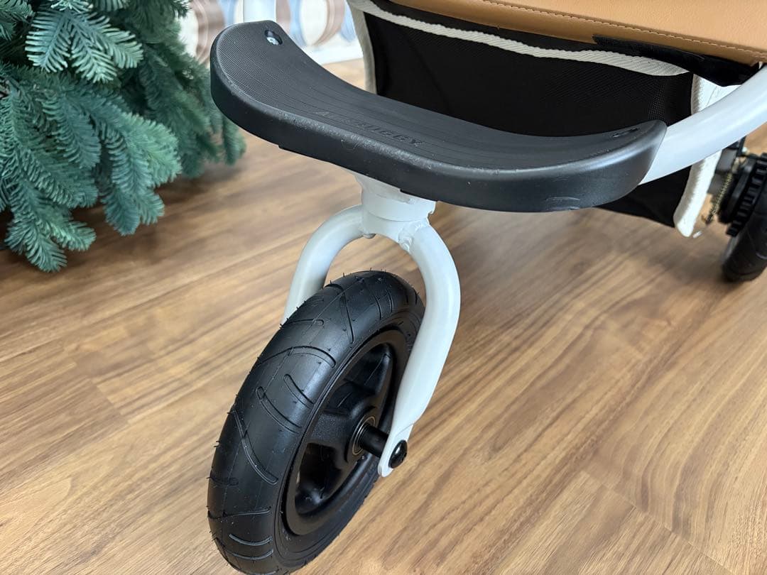 未使用に近い　エアバギー　DOME3 2ペットカート　ホワイトアッシュ　オーツ