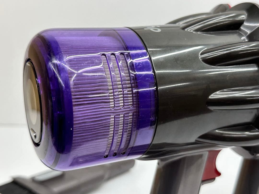 ダイソン　掃除機　dyson デジタルスリムV8 SV18 本体　バッテリー付き