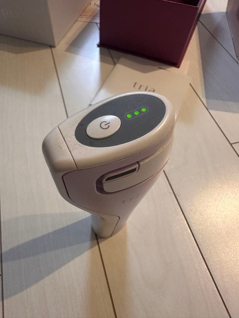 tria Skin Aging Care Laser 美顔器