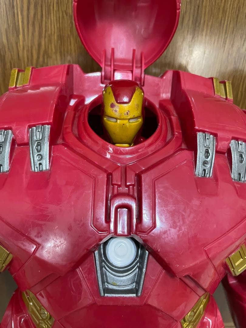 アイアンマン ハルクバスター フィギュア