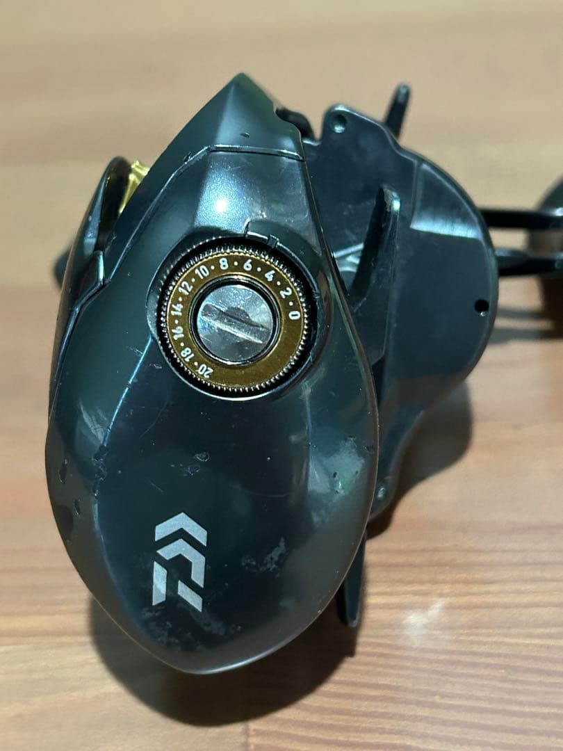 ダイワ タトゥーラ SVTW 左ハンドル