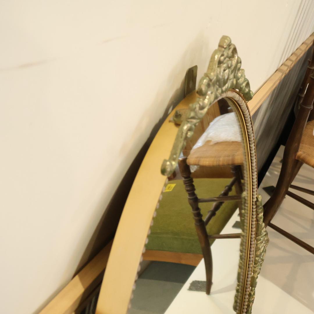 アンティーク調 ウォールミラー 壁掛け鏡 エレガント クラシカル ロココ調