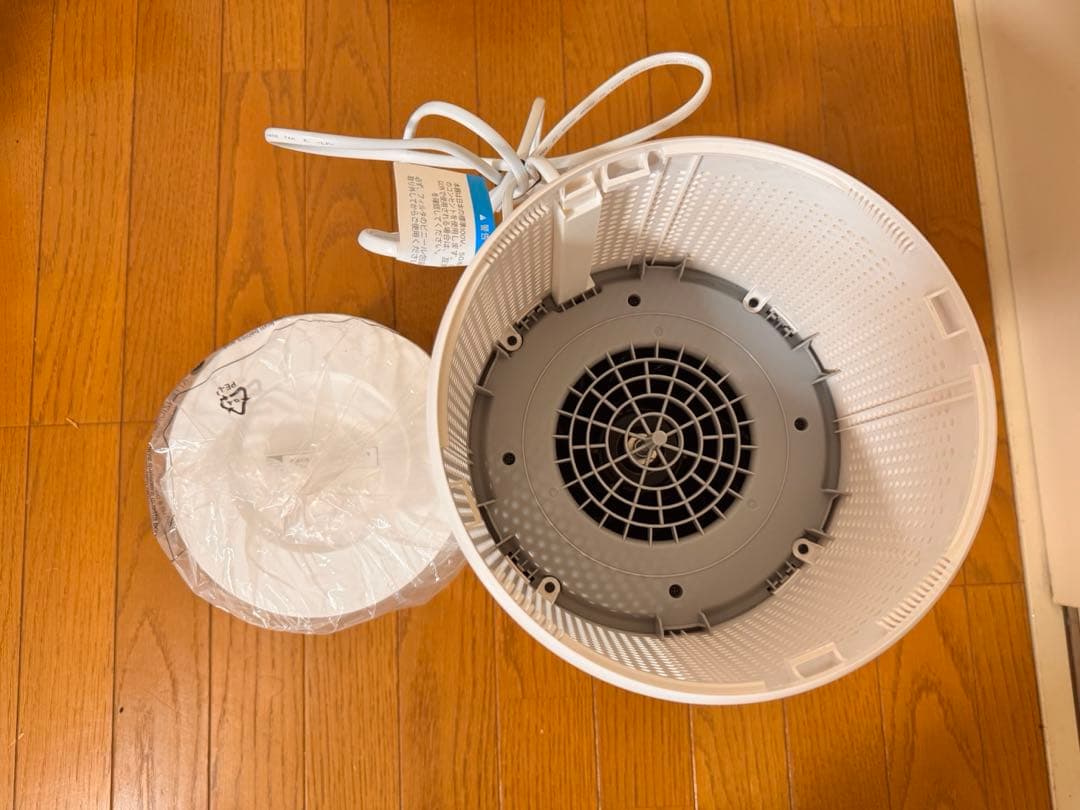 【値下げ】Levoit 空気清浄機 (フィルター新品付)